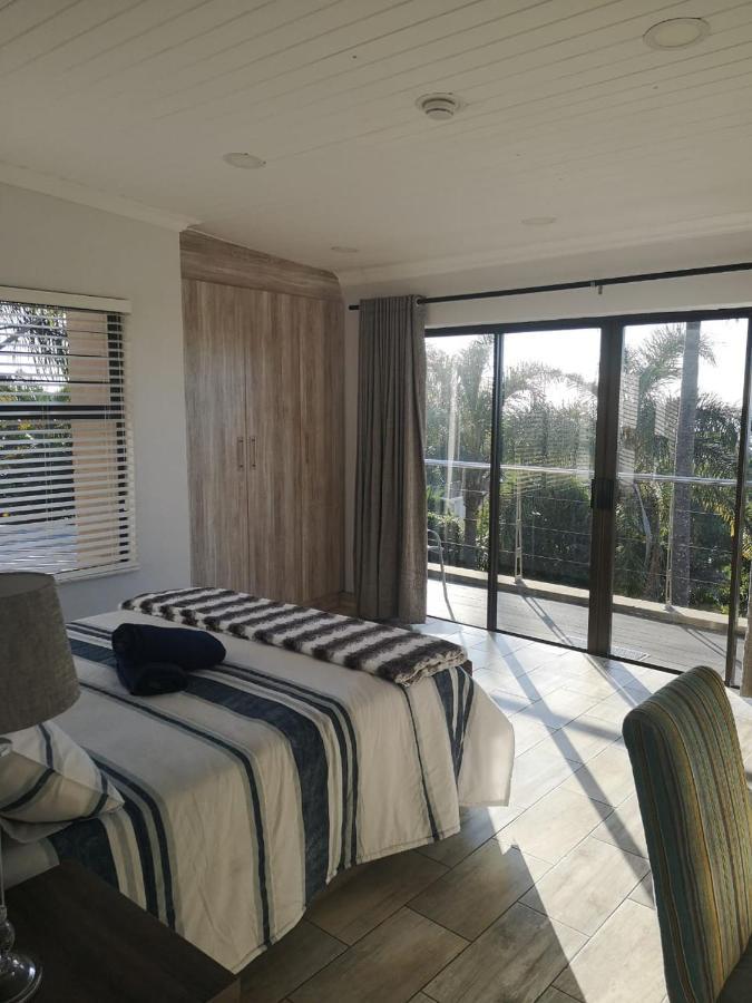 Hotel 32 On Mendoza Durban Esterno foto